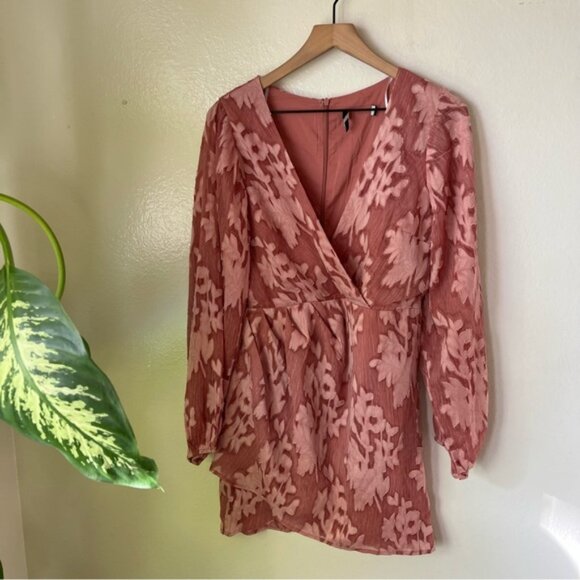 Lulus | Meant to Shine Mauve Floral Jacquard Long Sleeve Mini Dress - Picture 2 of 8